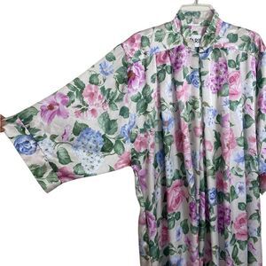 Kaftan 2X silky floral maxi kimono kaftan style robe , dress , zips front